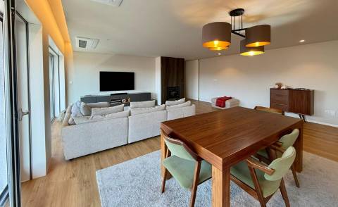 T3 como Novo c/ 170m2 Junto ao Centro da Póvoa de Varzim