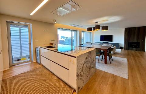 T3 como Novo c/ 170m2 Junto ao Centro da Póvoa de Varzim