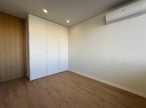 T2 Novo no Centro da cidade da Póvoa de Varzim