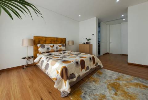 Moradia T4 de Luxo em Terroso na Póvoa de Varzim