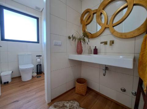 Moradia T4 de Luxo em Terroso na Póvoa de Varzim