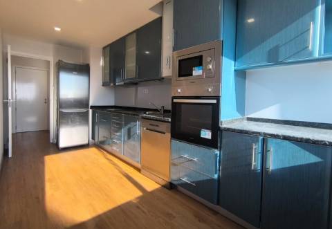 T1 Remodelado com Vistas de Mar na Póvoa de Varzim