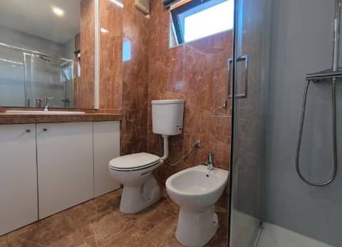 T1 Remodelado com Vistas de Mar na Póvoa de Varzim