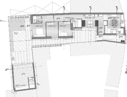 Moradia T3 com Piscina em Construção