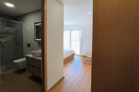 T2 Duplex com Terraço em 1ª Linha de Mar em Vila do Conde
