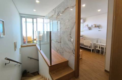 T2 Duplex com Terraço em 1ª Linha de Mar em Vila do Conde
