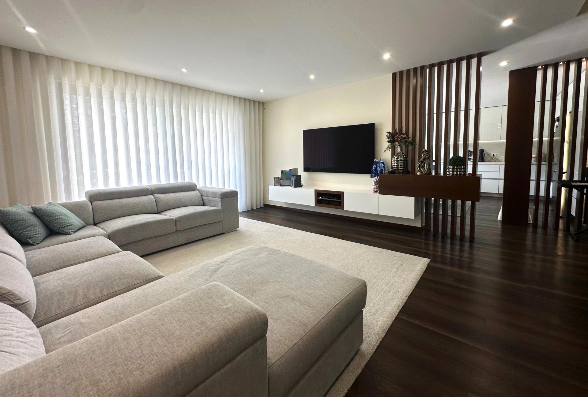 Moradia T5 de Luxo com Piscina em Touguinhó Vila do Conde