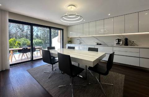 Moradia T5 de Luxo com Piscina em Touguinhó Vila do Conde