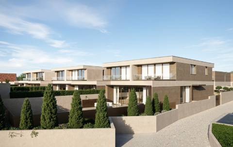Moradia T3 em Início de Construção