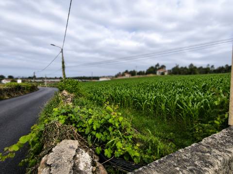 Fantástico Lote com 4.835 m² em Parada Vila do Conde