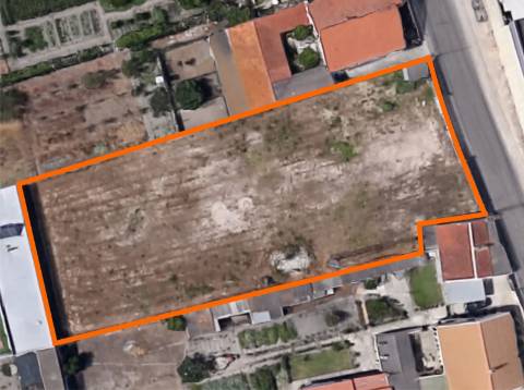 Lote de terreno para construção