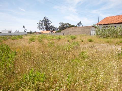 Lote de terreno para construção
