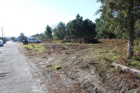 Terreno com área de 5.500 m2