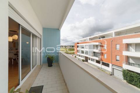 Apartamento T3 situado em zona muito calma perto do centro da cidade da Marinha Grande.