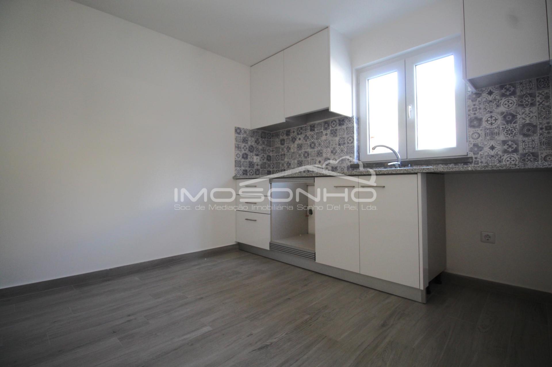 Apartamento T3 Remodelado