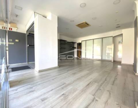 Loja localizada no centro da cidade