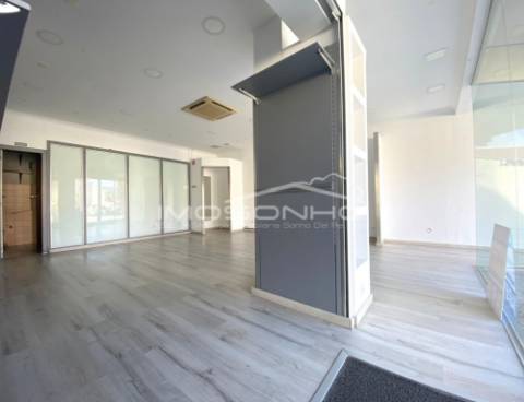 Loja localizada no centro da cidade