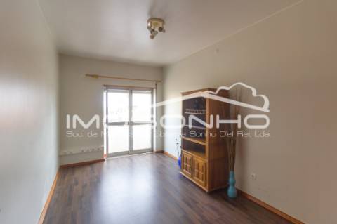 Apartamento T3, no centro da Marinha Grande