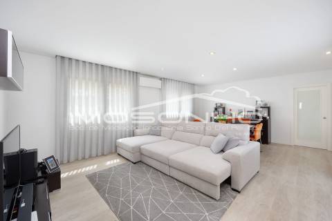 Moradia T4 Individual com Piscina