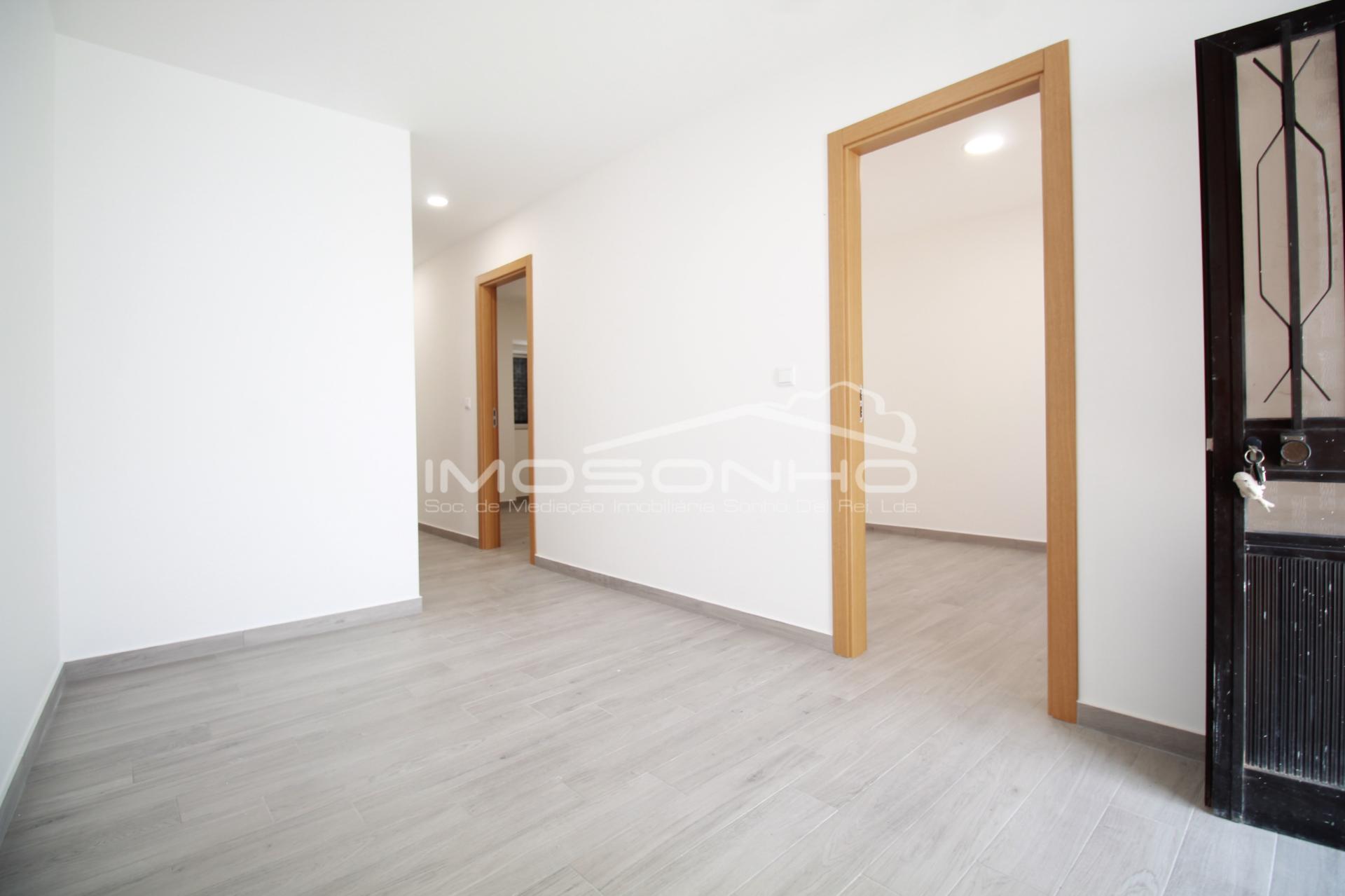 Apartamento T3 Remodelado