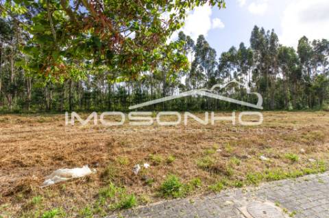 Lote de terreno para construção de moradia isolada