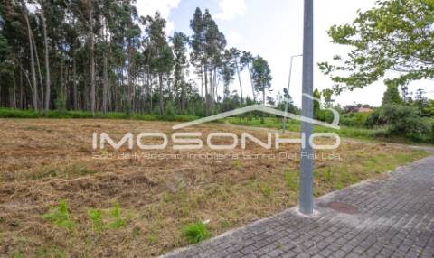 Lote de terreno em zona privilegiada da Marinha Grande