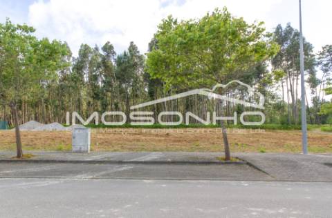 Lote de terreno em zona privilegiada da Marinha Grande