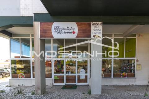 Cedência de empresa com atividade a funcionar como MERCADINHO