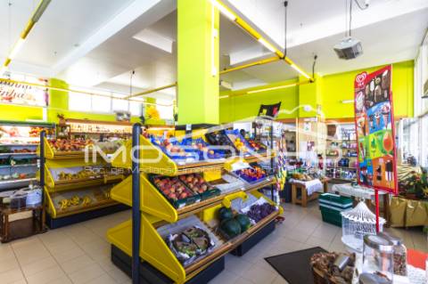 Cedência de empresa com atividade a funcionar como MERCADINHO