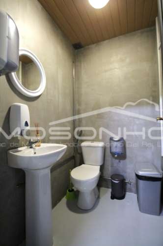 Churrasqueira Trespasse com atividade a funcionar