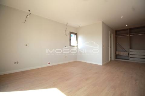 Fantástica moradia T4