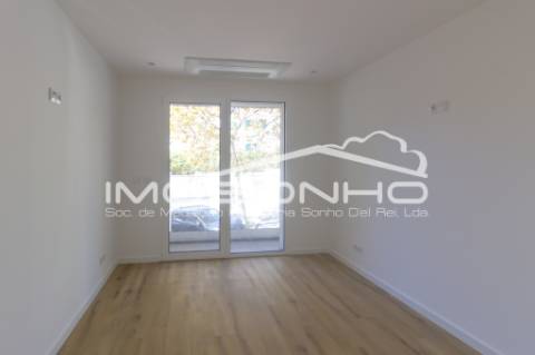 Apartamento T2, na linda praia da Nazaré