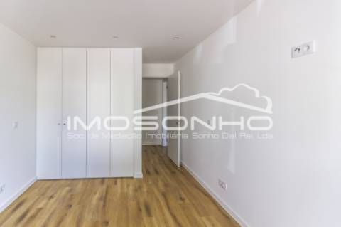 Apartamento T2, na linda praia da Nazaré