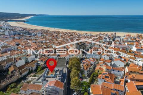 Apartamento T2, na linda praia da Nazaré
