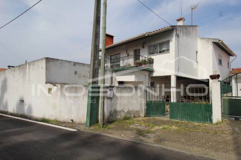 Apartamento T3 NÃO DISPONIVEL PARA FINANCIAMENTO