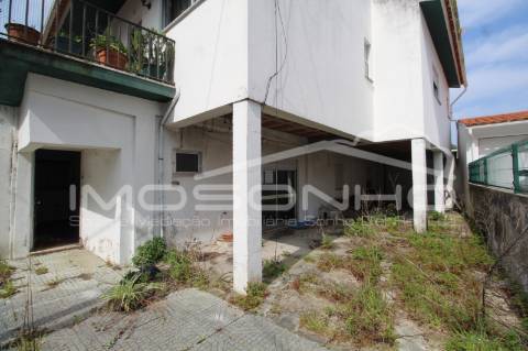 Apartamento T3 NÃO DISPONIVEL PARA FINANCIAMENTO