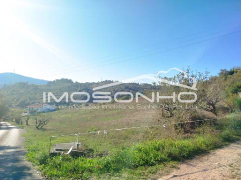 Terreno para construção a poucos minutos de Leiria