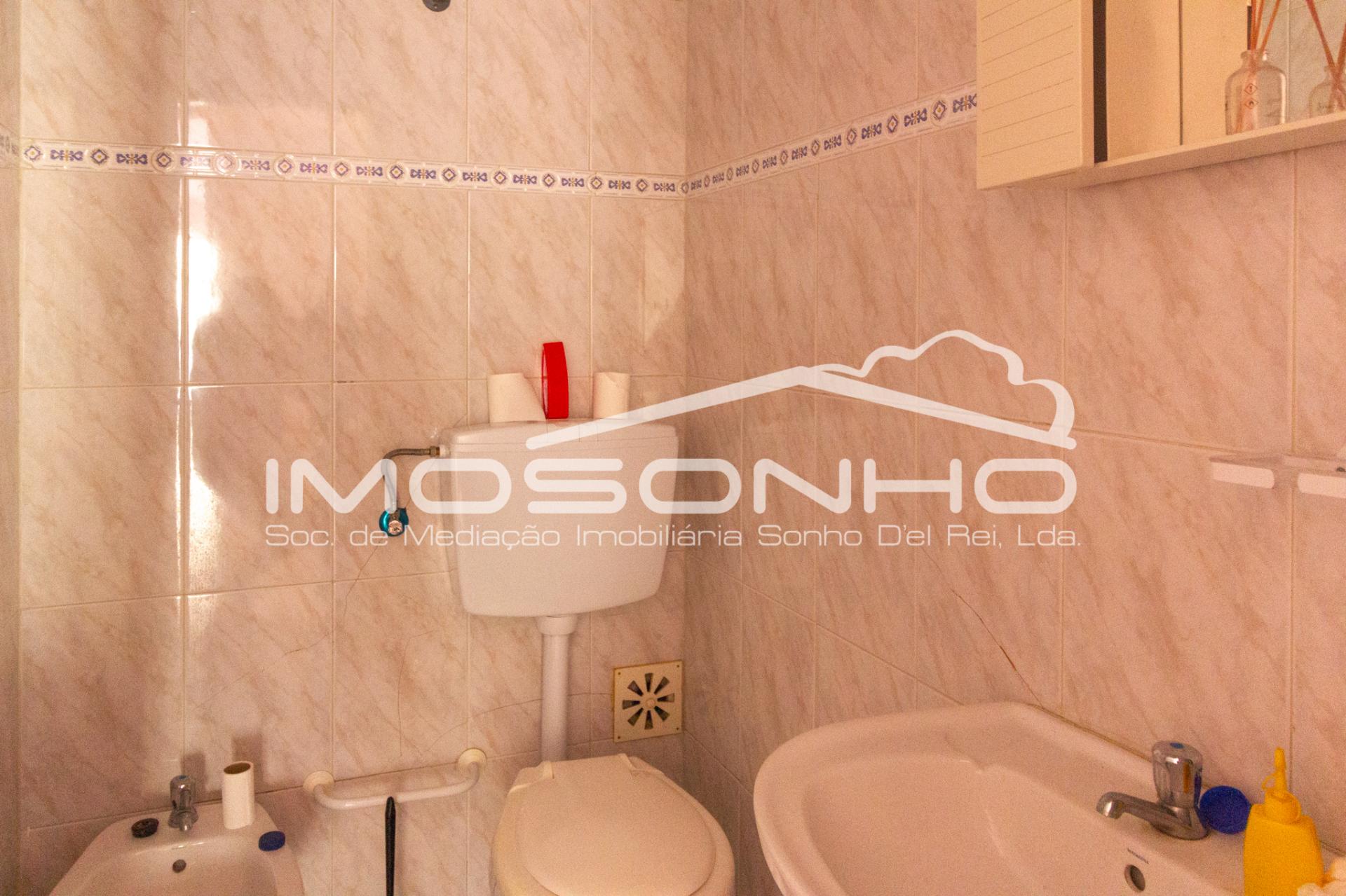 Loja com projeto aprovado para transformar em habitação