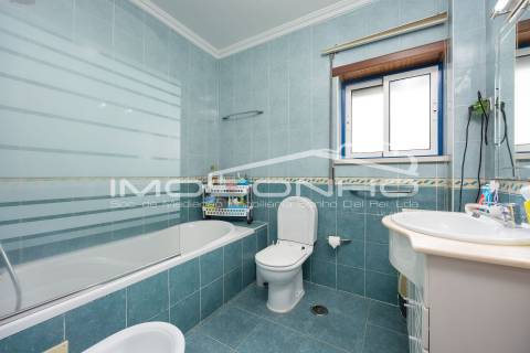 Apartamento T3 duplex, com excelente localização