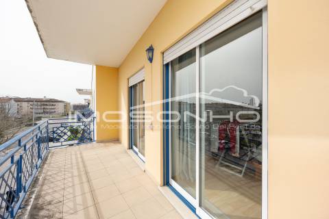 Apartamento T3 duplex, com excelente localização