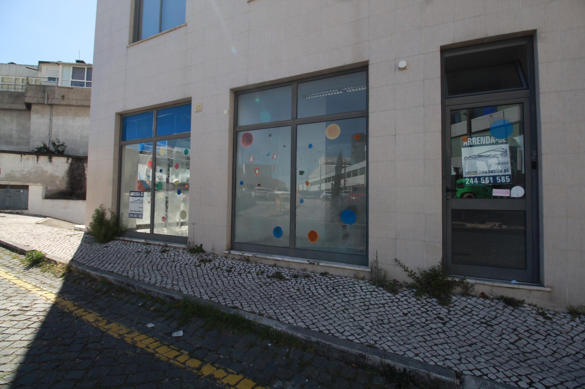 Loja c/200m2
