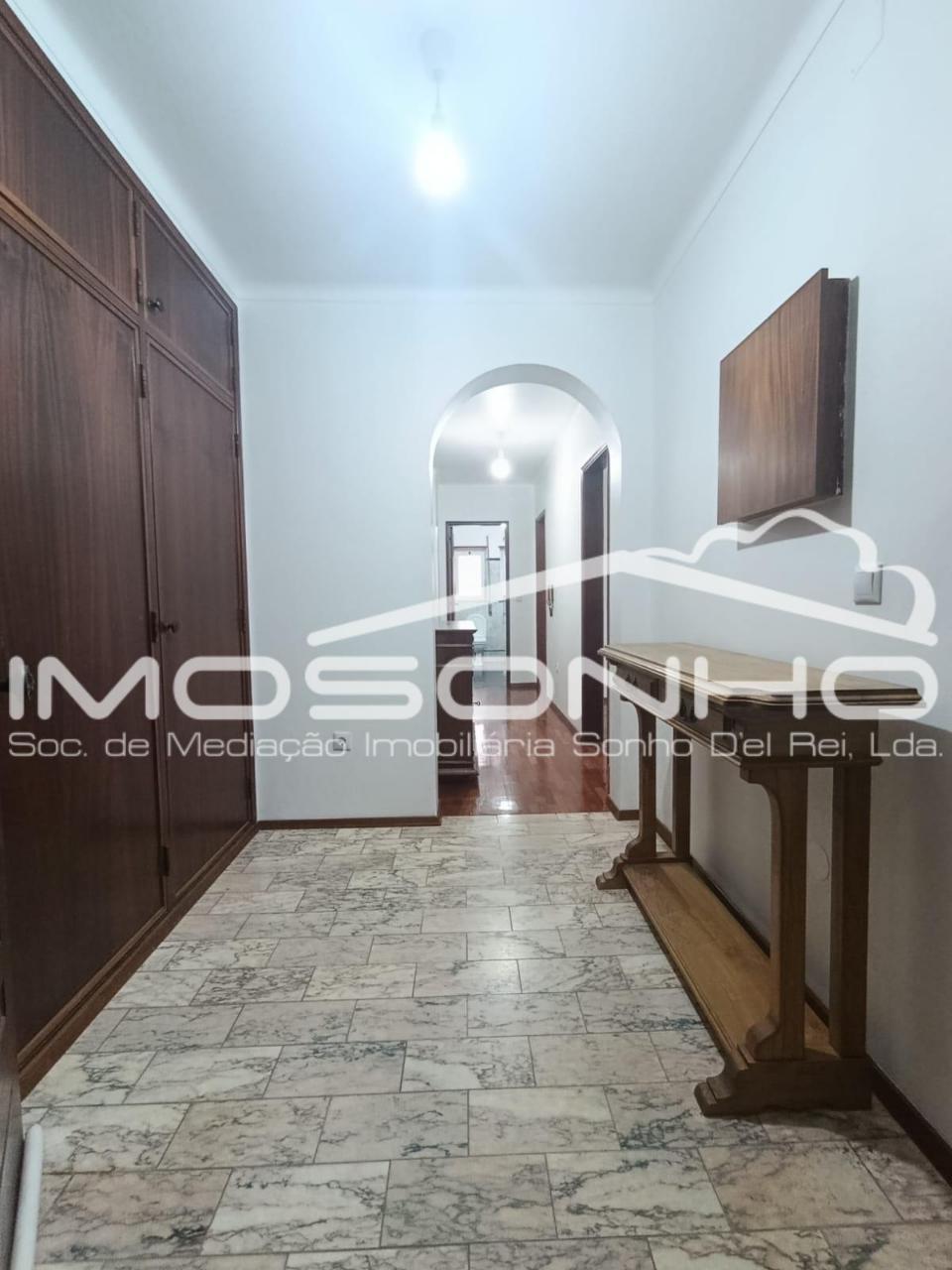 Apartamento t3 mobilado