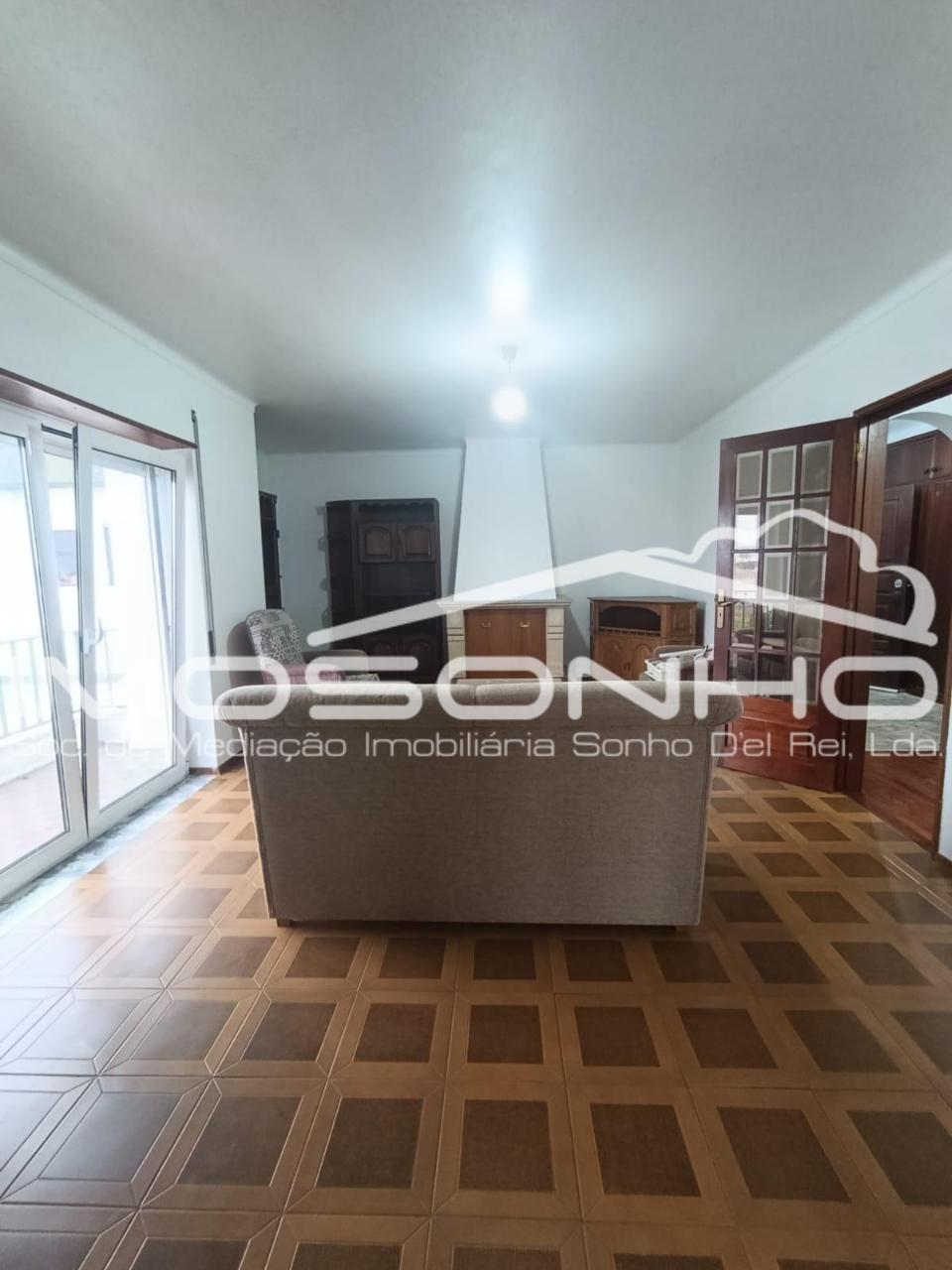 Apartamento t3 mobilado