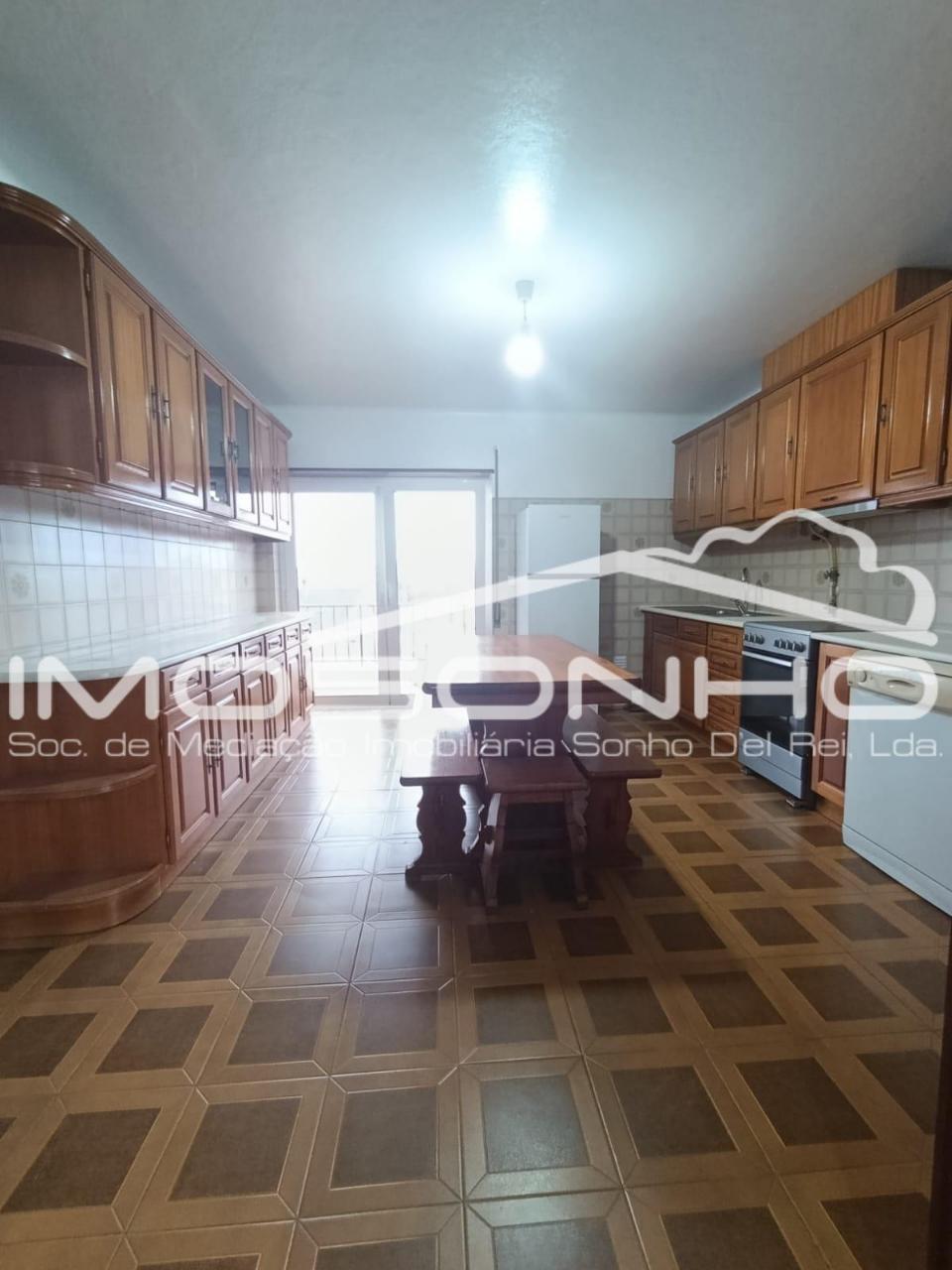 Apartamento t3 mobilado