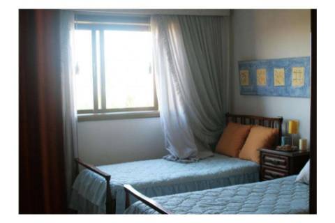 T3 Sta. Maria da Feira com garagem individual e arrumos