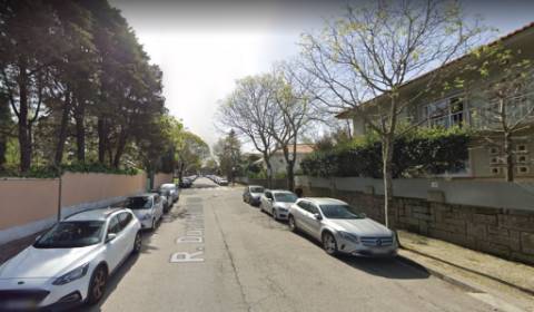 Moradia de Luxo V4 Foz do Douro com piscina, jardins e 4 suites