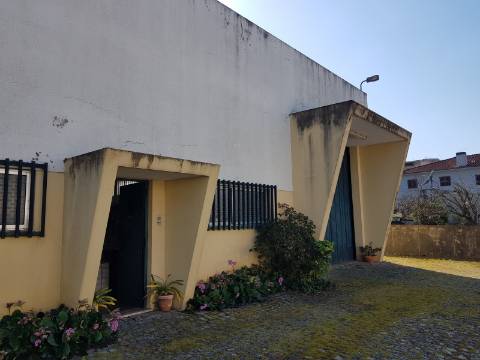 Armazém S. Cosme licença p/ comércio