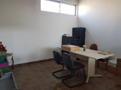 Armazém S. Cosme licença p/ comércio