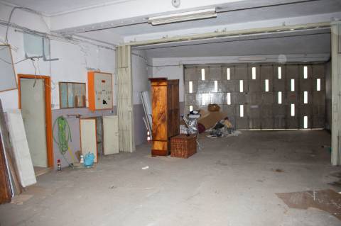 Armazém para recuperar em Paranhos