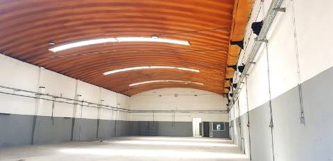 Pavilhão industrial Alfena -Entrada de TIR, Logradouro, bons acessos